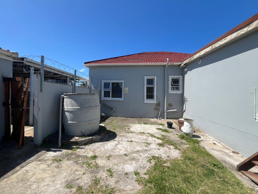 Commercial Property for Sale in Berea Eastern Cape